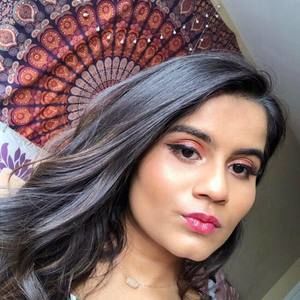 Meet your Posher, Krina